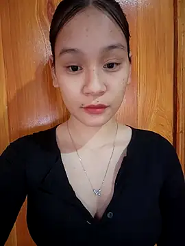 ChiecumBae online show from November 2025 12:48:02 AM