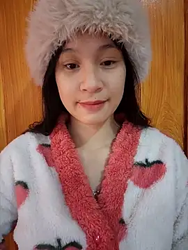 ChiecumBae online show from November 2025 01:50:01 AM