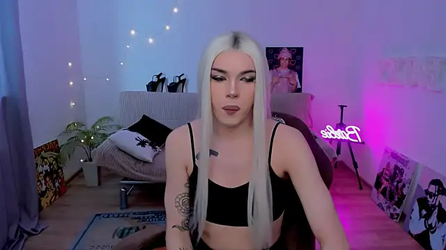 YourTrixie online show from February 2026 05:50:01 AM