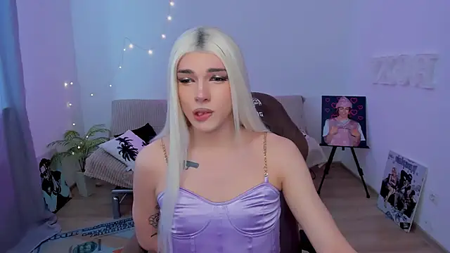 YourTrixie online show from February 2026 06:49:01 AM