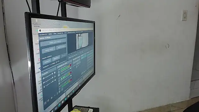 catalina hard love online show from October 2025 12:42:01 AM