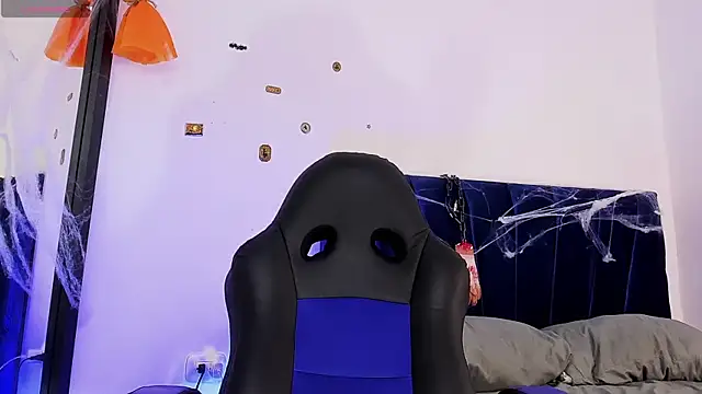 john mystic online show from October 2025 05:06:02 AM