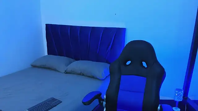 john mystic online show from November 2025 05:33:02 AM