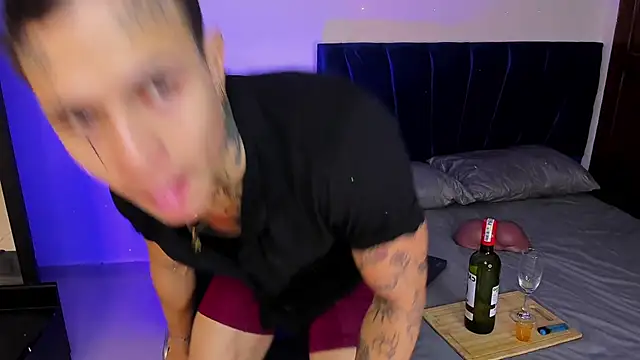 john mystic online show from December 2025 02:43:02 AM