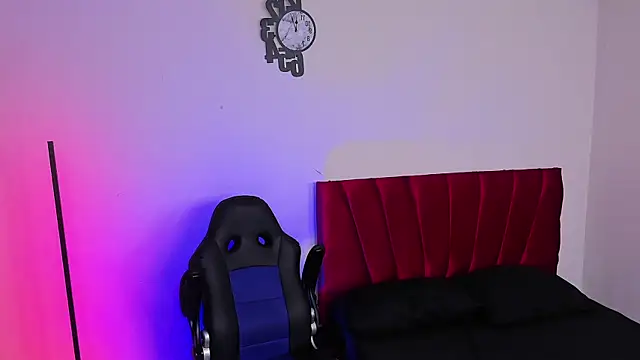 john mystic online show from December 2025 01:27:01 AM