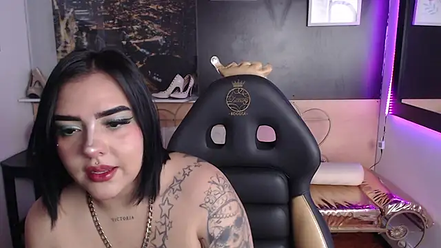 Nasly Dream online show from October 2025 08:10:02 PM