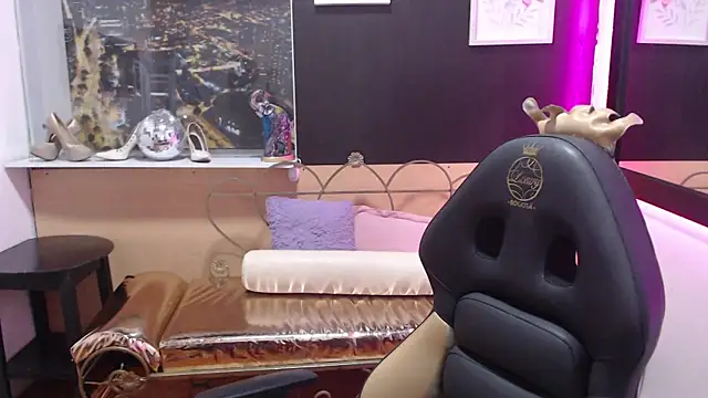 Nasly Dream online show from October 2025 07:59:02 PM