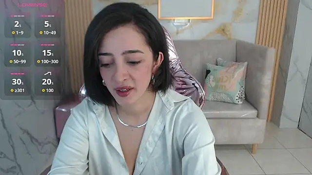 sara lopez s online show from November 2025 01:22:01 PM