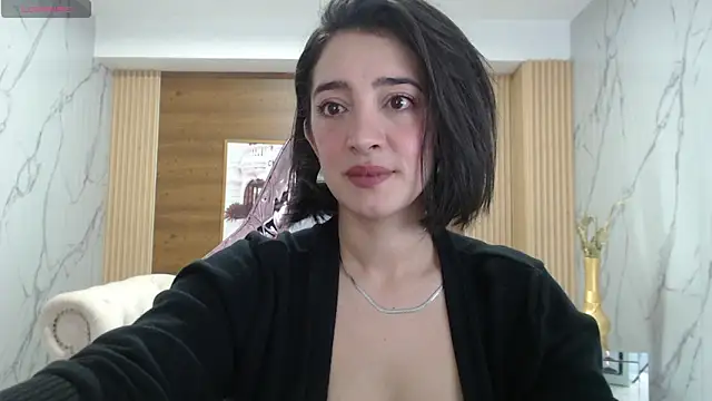 Snapshot of sara_lopez_s chatting on April 2026 01:51:01 PM sara lopez s online show from April 2026 01:51:01 PM