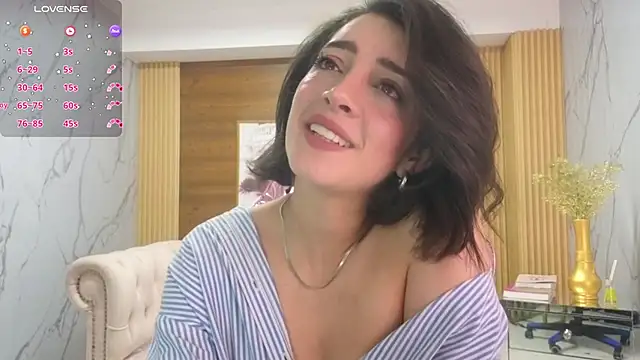 sara lopez s online show from June 2026 02:28:01 PM