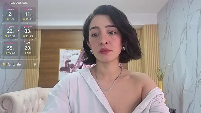 Snapshot of sara_lopez_s chatting on April 2026 01:59:01 PM sara lopez s online show from April 2026 01:59:01 PM