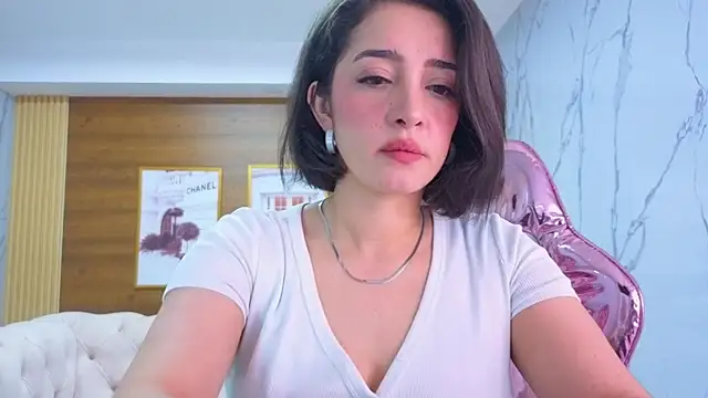 sara lopez s online show from June 2026 01:49:01 PM