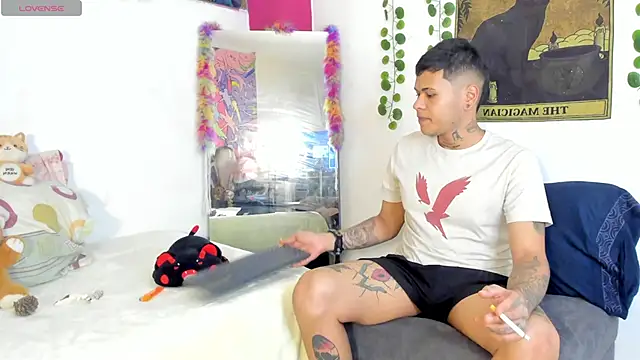 rosse dredd online show from October 2025 10:00:01 PM