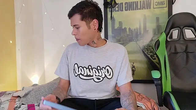 rosse dredd online show from April 2026 05:49:02 PM