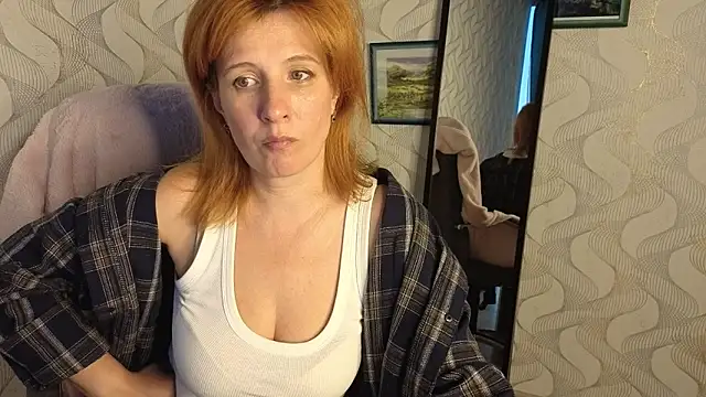 Elannaria online show from September 2025 03:51:01 PM