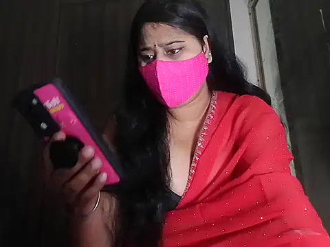 CrazyN Love online show from November 2025 11:09:02 AM