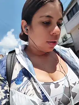 GabyMontenegro online show from April 2026 03:13:01 PM