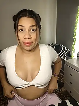 GabyMontenegro online show from September 2025 10:44:01 AM