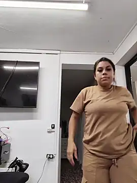 Snapshot of GabyMontenegro chatting on May 2026 10:19:02 PM GabyMontenegro online show from May 2026 10:19:02 PM