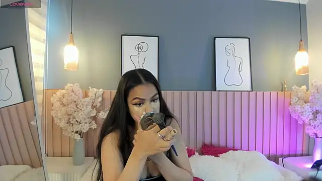 Mila Hank  online show from February 2026 12:17:01 PM