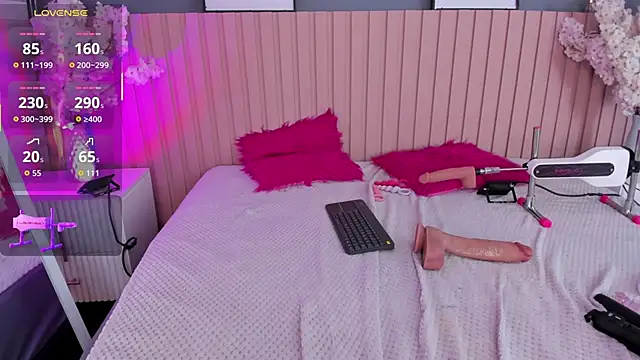 Mila Hank  online show from March 2026 12:49:02 AM