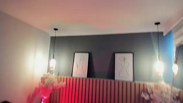 Mila Hank  online show from March 2026 12:12:02 PM