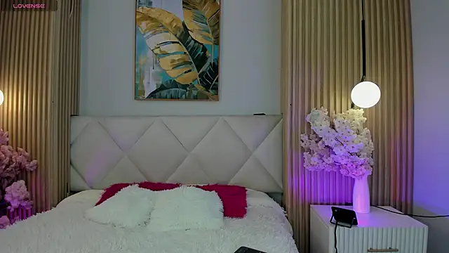 Mila Hank  online show from March 2026 12:15:01 PM