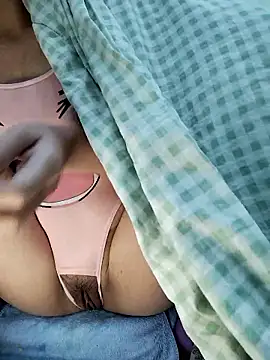 Lyly suri07 online show from January 2026 05:30:02 PM