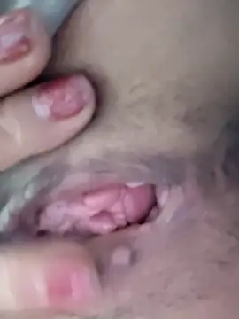 Lyly suri07 online show from December 2025 05:01:01 PM