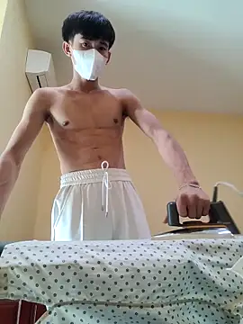 thienlong05 online show from November 2025 01:42:02 AM