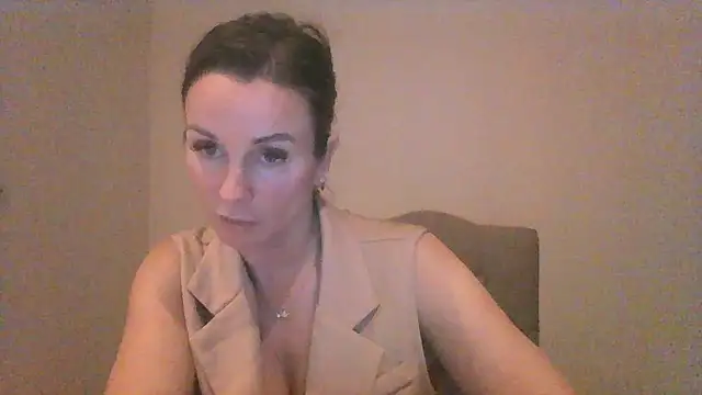 Justnani001 online show from March 2026 10:10:02 PM