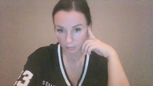 Justnani001 online show from February 2026 10:55:02 PM