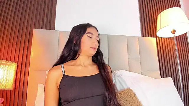 Nicolqueen  online show from May 2026 11:16:01 AM