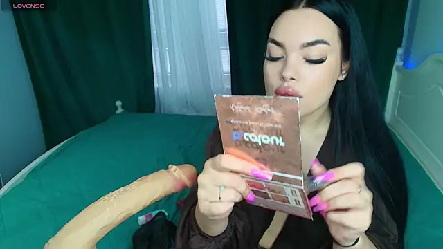 katerine Monroe online show from October 2025 07:40:02 AM