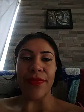 Snapshot of KittyHoleshot87 chatting on May 2026 04:36:01 PM KittyHoleshot87 online show from May 2026 04:36:01 PM