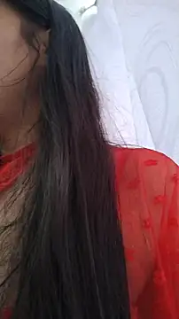 KittyHoleshot87 online show from October 2025 05:31:01 PM