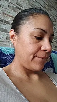 KittyHoleshot87 online show from October 2025 03:35:01 PM