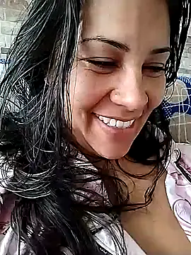 KittyHoleshot87 online show from October 2025 03:58:01 PM