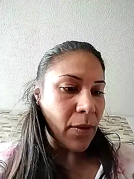 KittyHoleshot87 online show from October 2025 03:34:01 PM