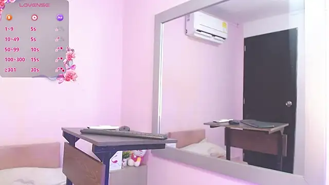 kiity horny  online show from November 2025 12:59:01 PM