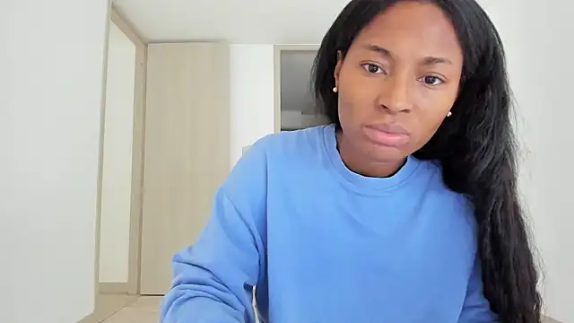 Meganbelford1 online show from October 2025 05:21:01 PM