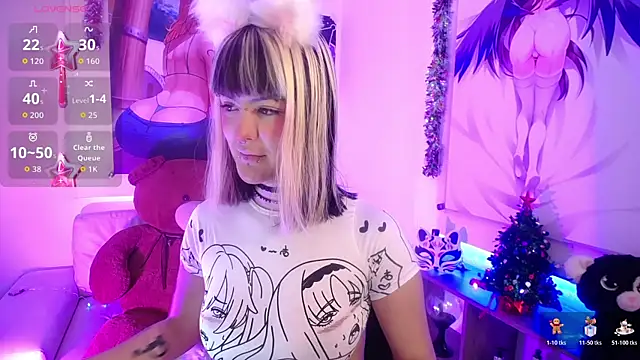 Snapshot of lil_candy77 chatting on November 2025 12:05:01 PM lil candy77 online show from November 2025 12:05:01 PM