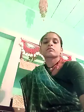 Snapshot of Idhika_Jha chatting on October 2025 03:41:02 AM Idhika Jha online show from October 2025 03:41:02 AM