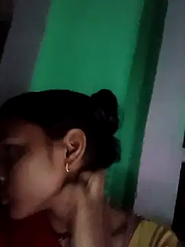 Snapshot of Idhika_Jha chatting on September 2025 01:01:02 AM Idhika Jha online show from September 2025 01:01:02 AM