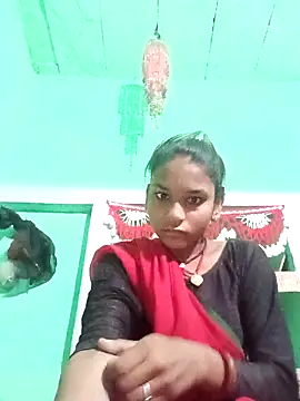 Snapshot of Idhika_Jha chatting on October 2025 10:40:01 PM Idhika Jha online show from October 2025 10:40:01 PM