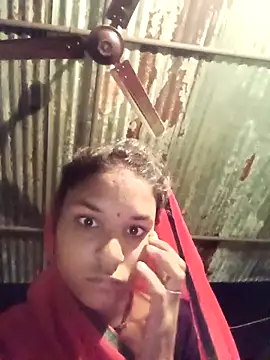 Snapshot of Idhika_Jha chatting on October 2025 11:49:02 PM Idhika Jha online show from October 2025 11:49:02 PM