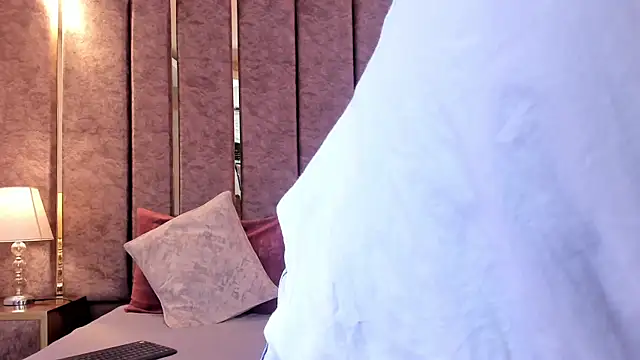 NikoStone  online show from March 2026 04:32:02 AM