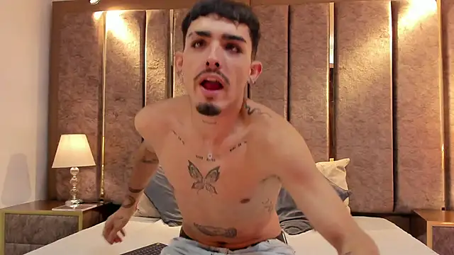 NikoStone  online show from November 2025 04:12:02 AM