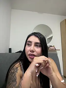 Snapshot of Sophie_Dreamss chatting on June 2026 10:59:02 PM Sophie Dreamss online show from June 2026 10:59:02 PM