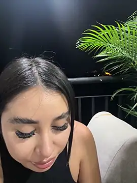 Sophie Dreamss online show from February 2026 02:53:01 AM